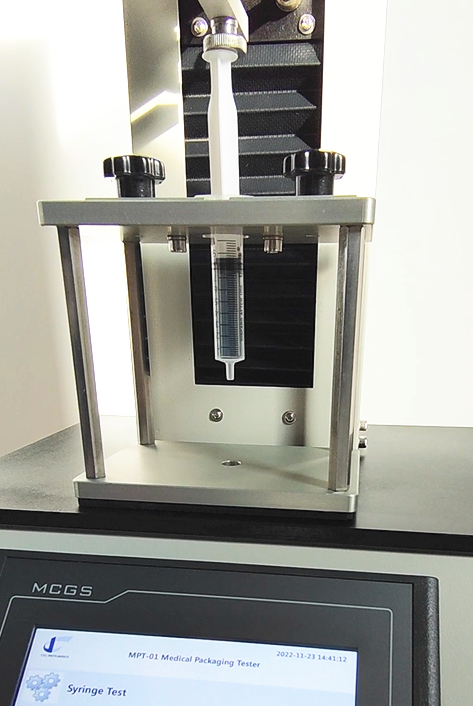 Cell Instruments liquid leakage at syringe plunger stopper under compression